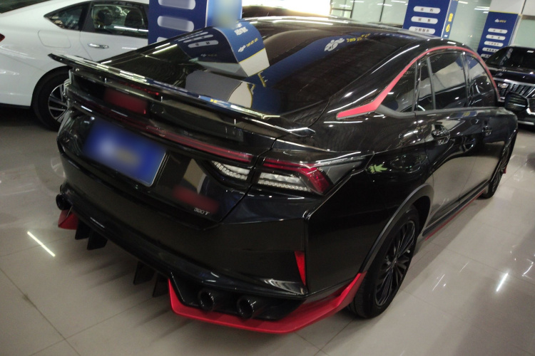 东风风神 奕炫MAX 2021款 1.5T 暗夜锋芒版车身外观6005