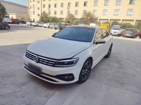 大众 凌渡 2021款 280TSI DSG豪华魅影版