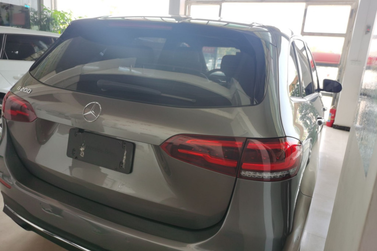 奔驰B级 2021款 B 200 动感型车身外观6005