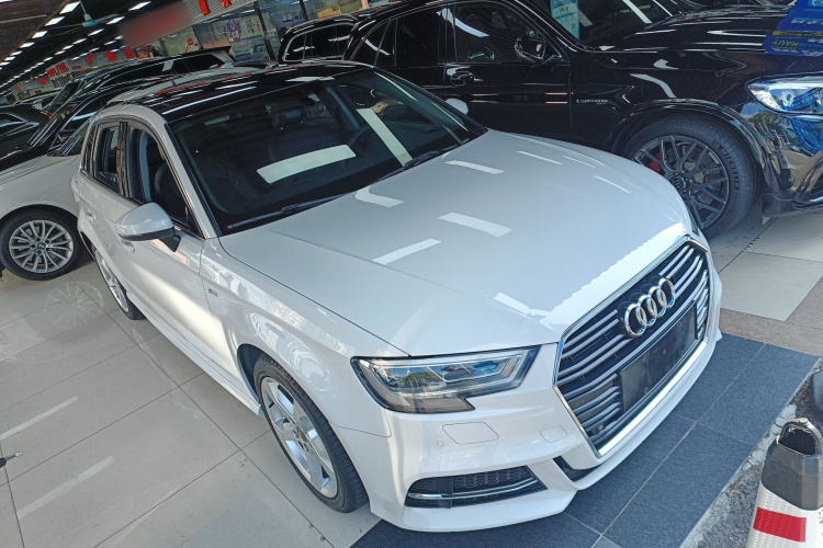 奥迪A3 2019款 Sportback 35 TFSI 时尚型 国VI车身外观3