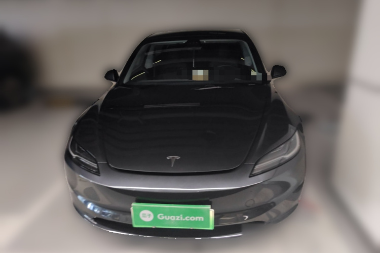 特斯拉 Model 3 2025款 后轮驱动版车身外观2