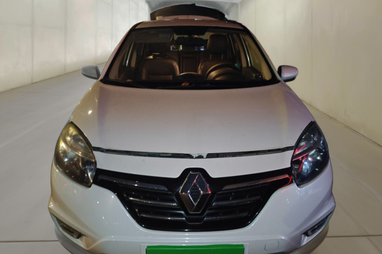 雷诺 科雷傲(进口) 2015款 2.0L 两驱标准版车身外观2