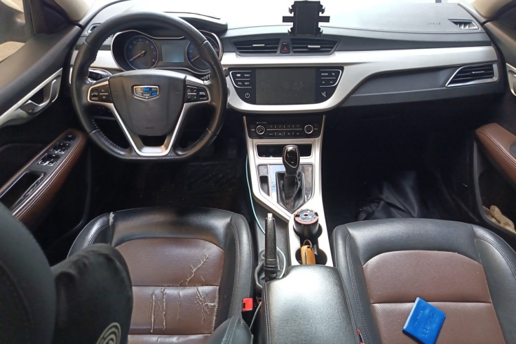 吉利汽车 远景 2018款 1.5L 自动幸福版中控内饰7002