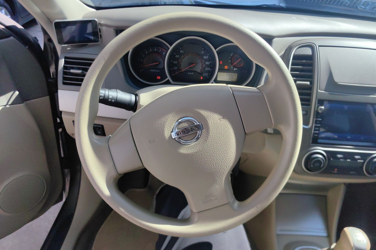 日产 轩逸 2016款 经典 1.6XE 手动领先版局部细节13