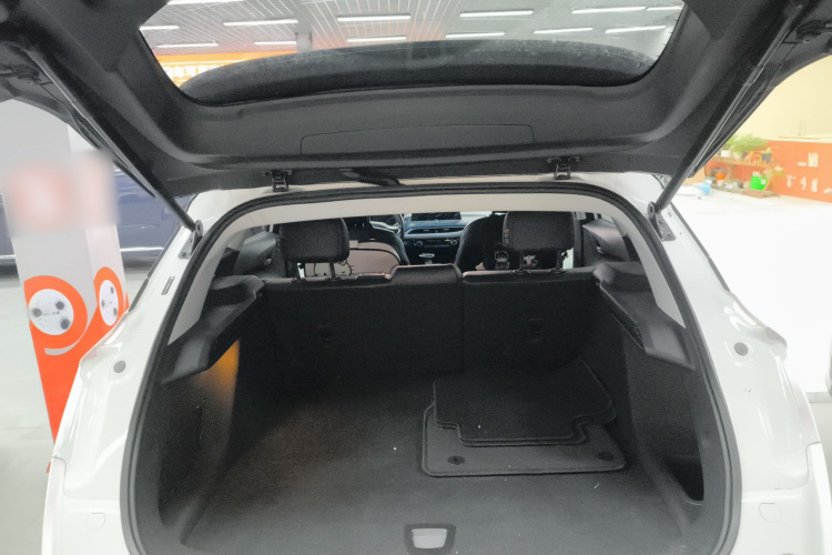 别克 微蓝6 2020款 插电混动 互联智慧型机舱底盘23