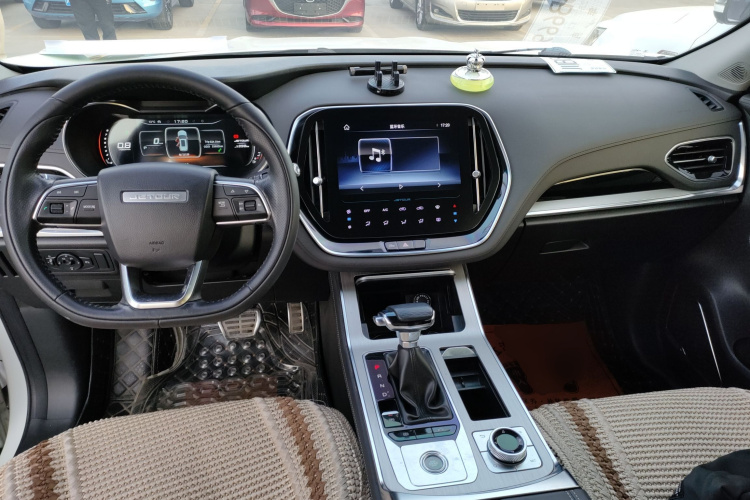 捷途X70 2020款 1.5T DCT悦行版 5座中控内饰7002