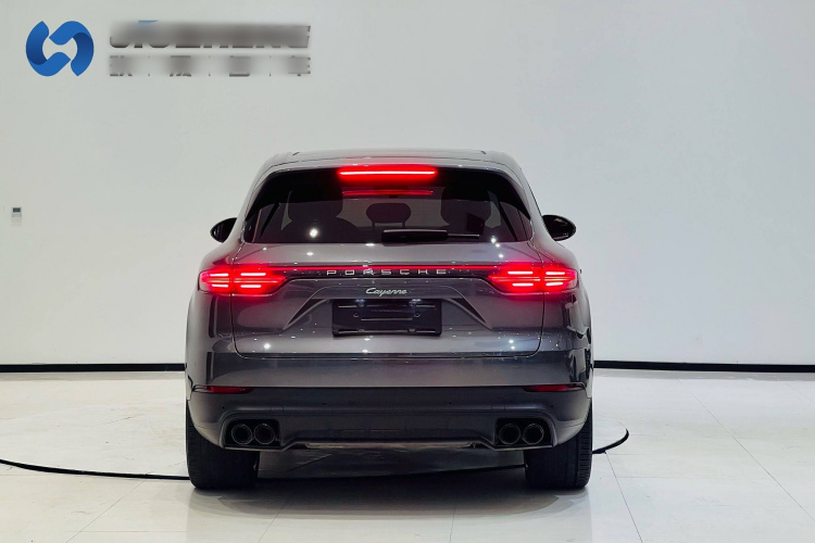 保时捷 Cayenne新能源 2022款 Cayenne E-Hybrid 2.0T 铂金版车身外观6008