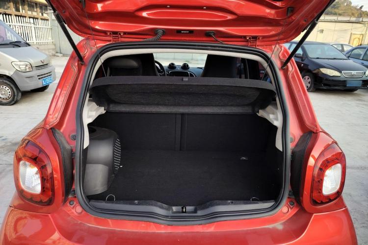 博速 smart forfour 2017款 BRABUS Xclusive中控内饰23