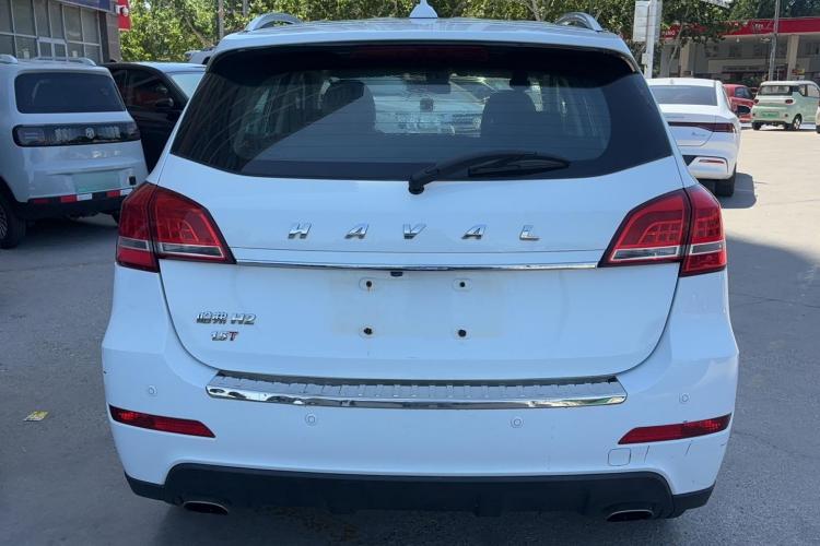 哈弗H2 2016款 红标 1.5T 自动两驱豪华型车身外观6