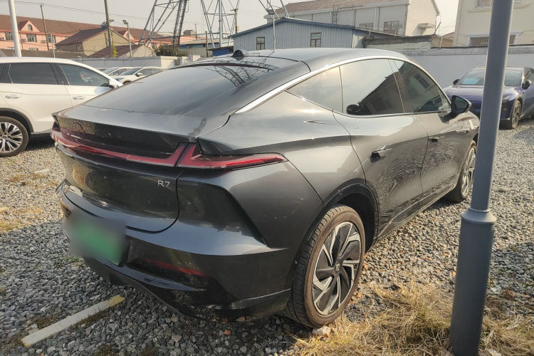 飞凡汽车 飞凡R7 2023款 后驱屏霸版车身外观7