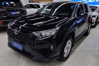 丰田 RAV4荣放 2023款 2.0L CVT两驱都市版