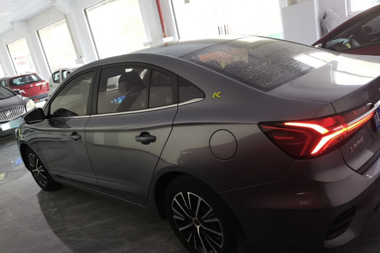 荣威i5 2021款 1.5L 手动钻石版车身外观6003