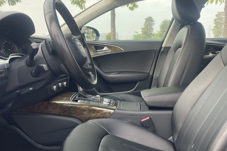 奥迪A6L 2014款 TFSI 标准型中控内饰7005