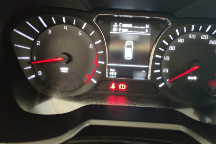 广汽传祺 传祺GS4 2015款 200T 手动豪华版局部细节14