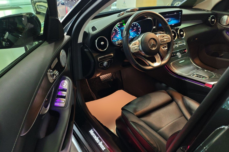 奔驰C级 2021款 C 260 L 运动星耀臻藏版中控内饰7003