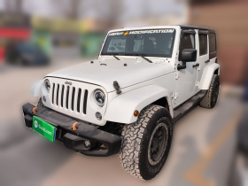 Jeep 牧马人 2015款 3.0L Sahara 四门版