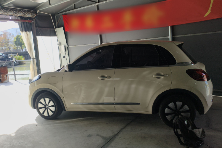 五菱汽车 五菱缤果 2025款 333km 悦享款车身外观4