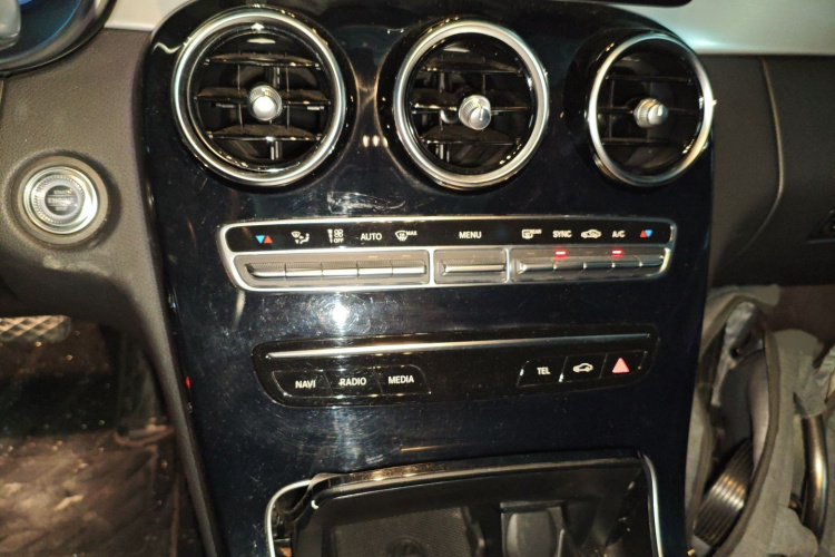 奔驰C级 2021款 C 260 星耀臻藏版局部细节16