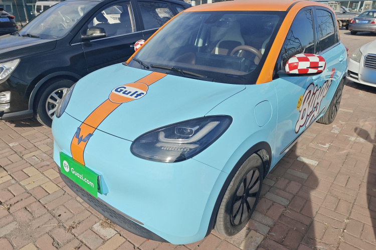 五菱汽车 五菱缤果 2023款 333km 悦享款车身外观1