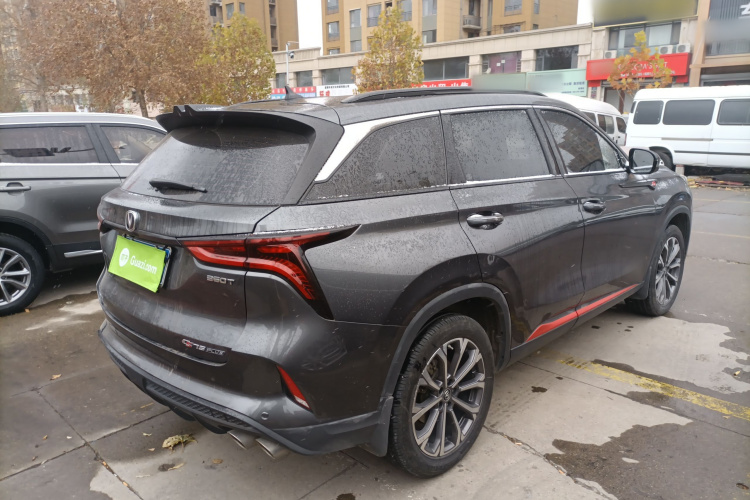 长安CS75 PLUS 2020款 2.0T 自动领航型车身外观7