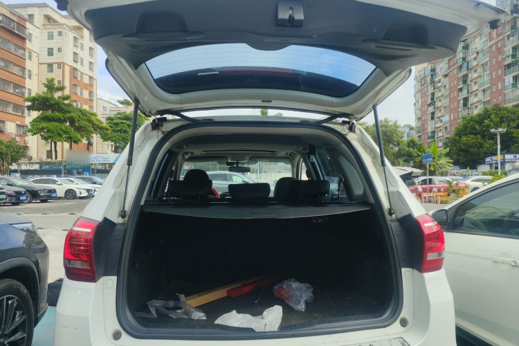 哈弗H6 2015款 改款 运动版 1.5T 手动两驱精英型局部细节23