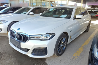 宝马5系新能源 2022款 改款三 535Le 先锋版M运动套装