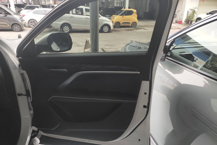 哈弗H6 2023款 国潮版 1.5T 自动都市版中控内饰7005