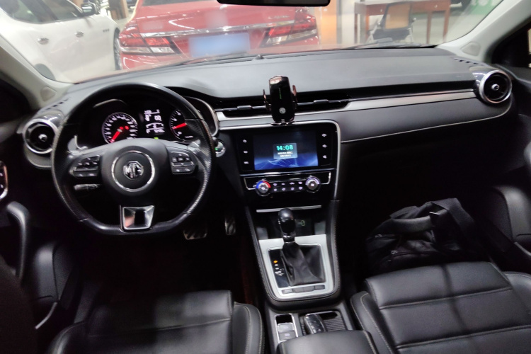 名爵 MG6 2019款 20T 自动运动版中控内饰12