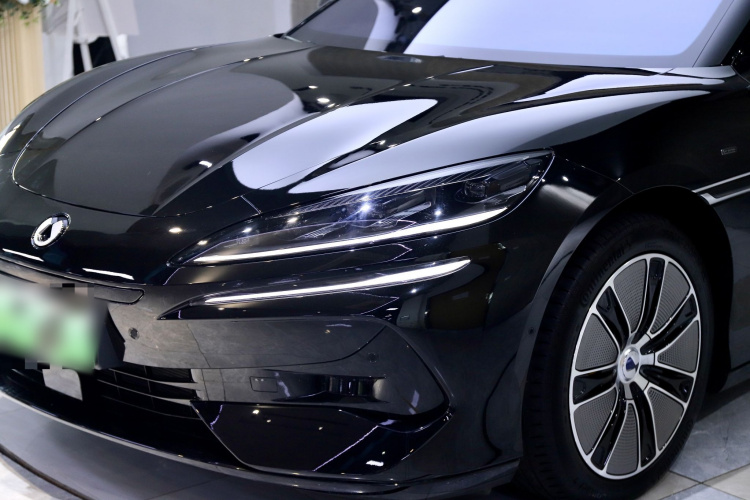 腾势Z9GT 2024款 1100四驱Max首发版局部细节36