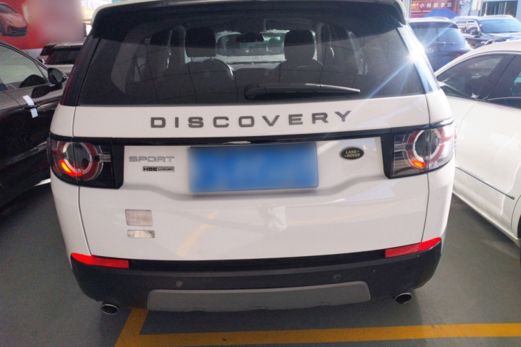 路虎 发现神行 2018款 240PS SE版车身外观6