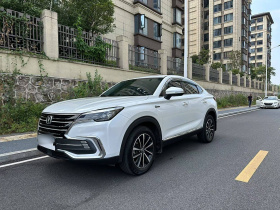 长安CS85 COUPE 2019款 1.5T DCT型版 国VI