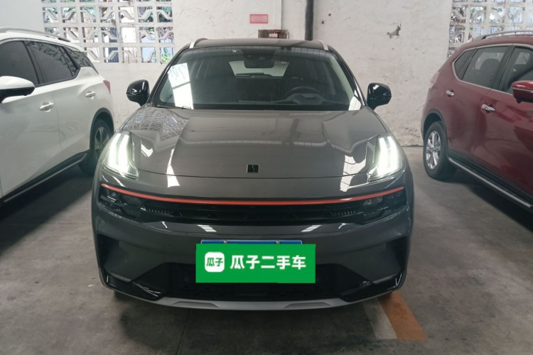 领克06 2020款 1.5T 耀Halo车身外观2