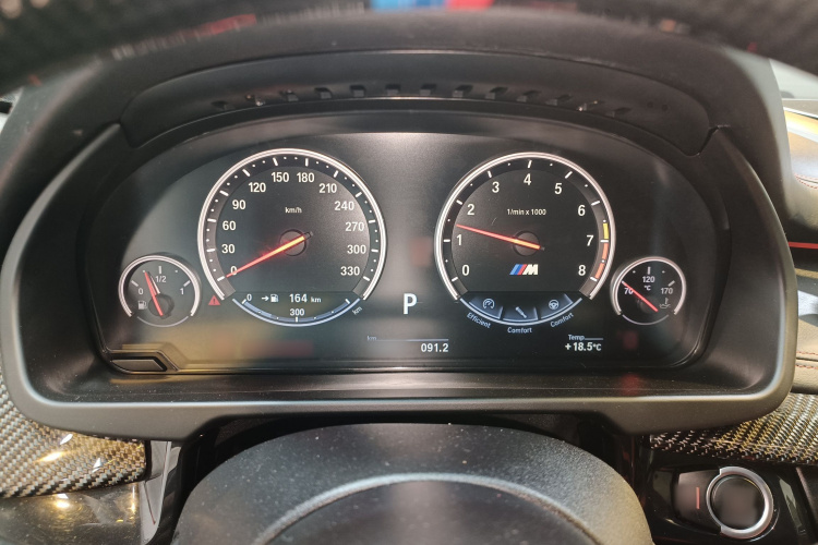 宝马X5 M 2015款 X5 M局部细节14