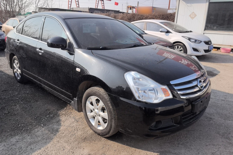 日产 轩逸 2018款 经典 1.6XE 手动舒适版车身外观3