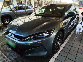 比亚迪 汉L 2025款 DM-p 四驱激光雷达旗舰型