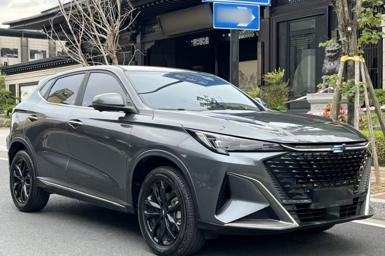 长安欧尚X5 PLUS 2023款 改款 1.5T DCT卓越型车身外观6002