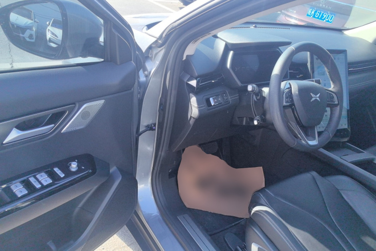 小鹏G3 2021款 G3i 460N中控内饰20