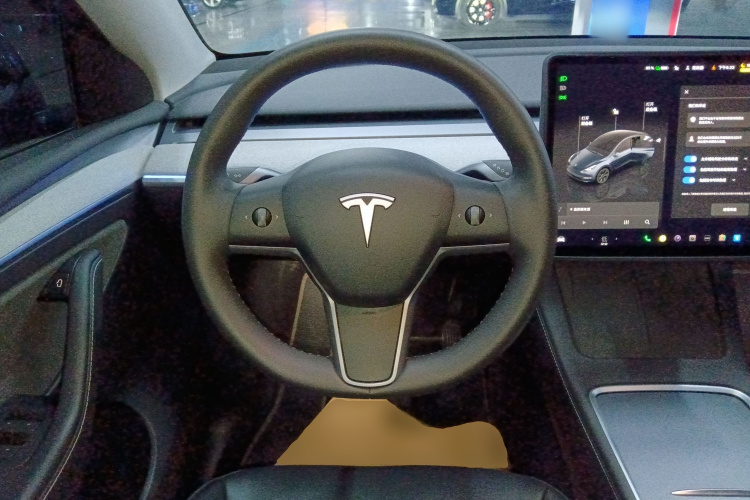 特斯拉 Model Y 2024款 后轮驱动版局部细节13