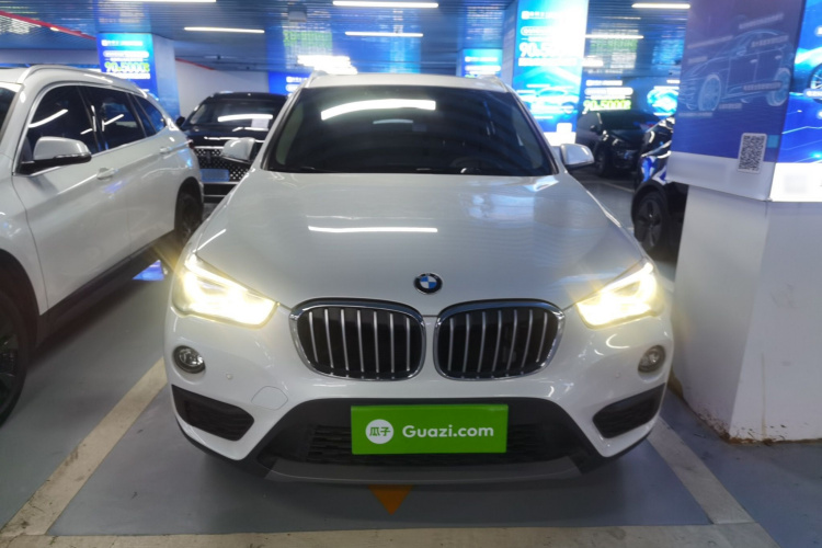 宝马X1 2019款 sDrive20Li 领先型车身外观2