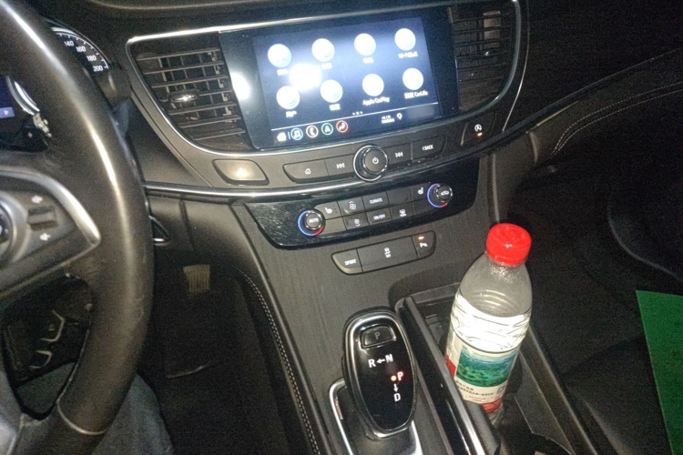 别克 君越 2019款 28T 豪华型局部细节16