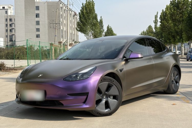 特斯拉 Model 3 2021款 标准续航后驱升级版车身外观1
