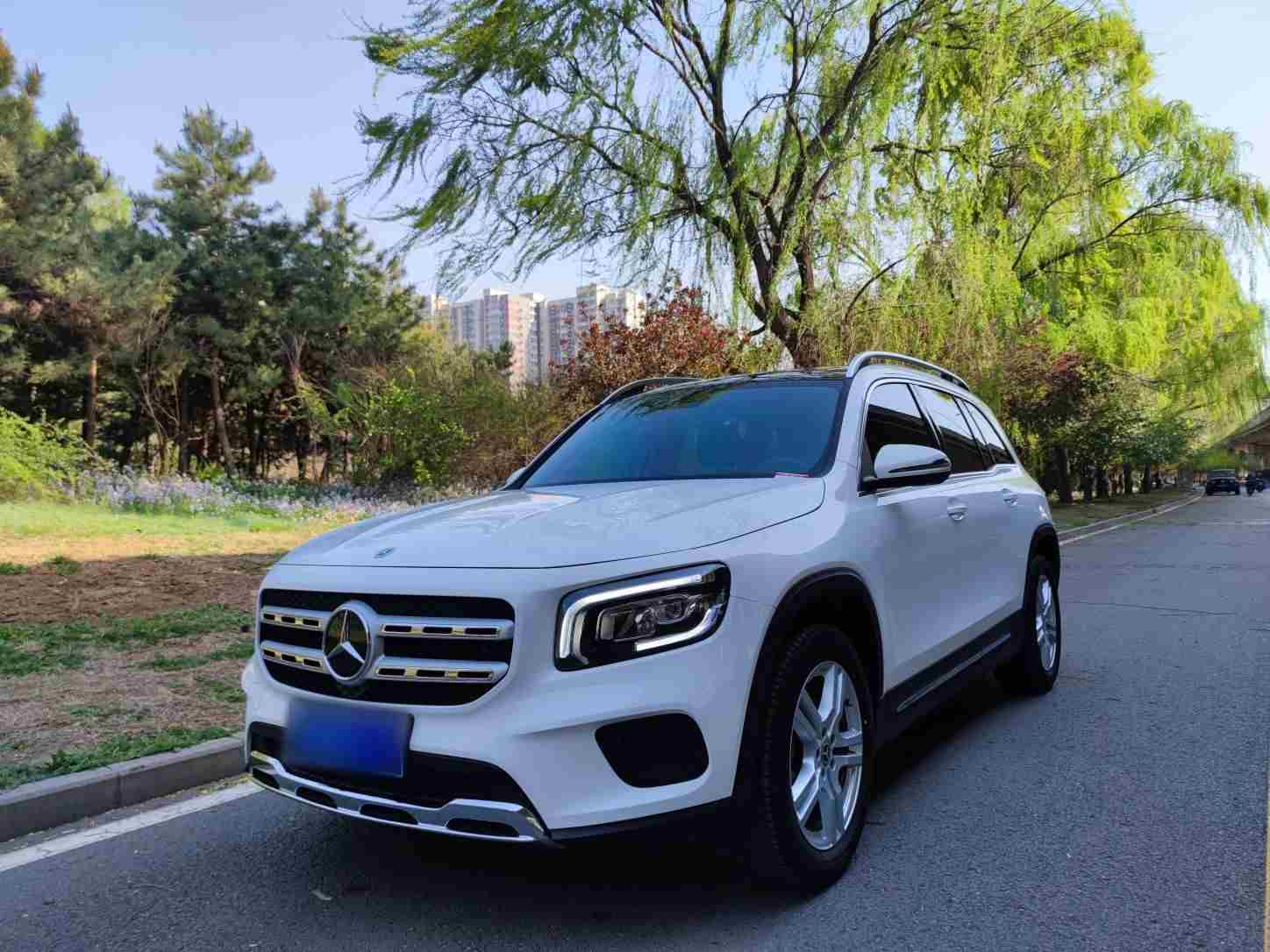 石家庄二手奔驰GLB 2023款 极简排雷练手车