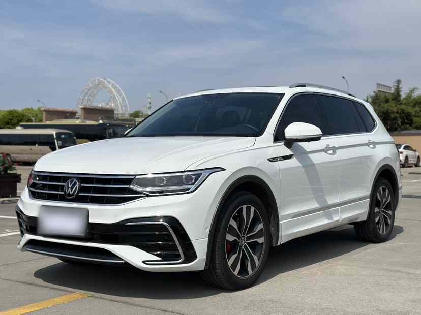大众 途观L 2024款 330TSI 自动两驱R-Line越享版(1)