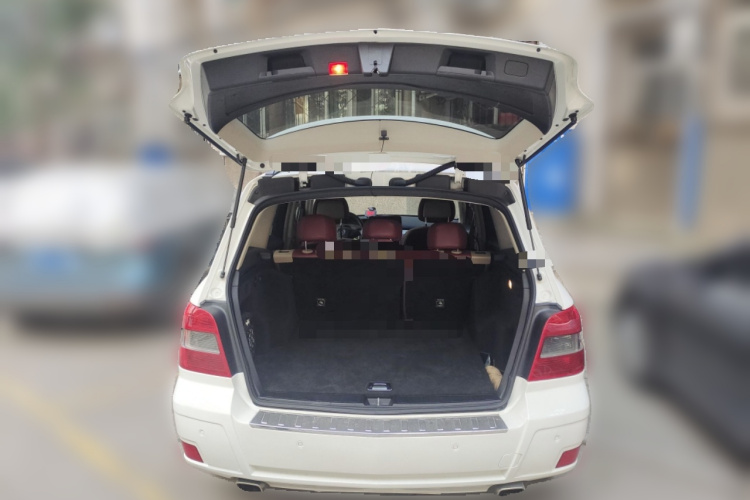 奔驰GLK级 2012款 GLK 300 4MATIC 动感型局部细节23