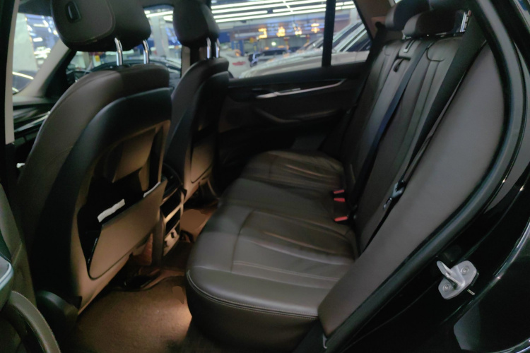 宝马X5(进口) 2017款 xDrive28i中控内饰21