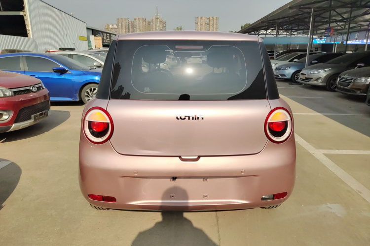 长安启源 长安Lumin 2022款 210km 香甜款车身外观6