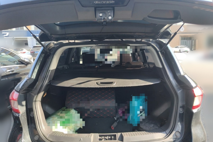 广汽传祺 传祺GS4 2015款 200T G-DCT精英版中控内饰23