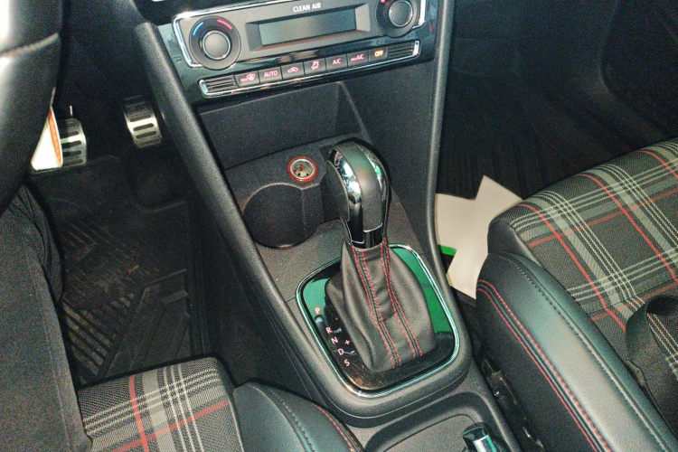 大众 Polo 2016款 1.4TSI GTI局部细节18