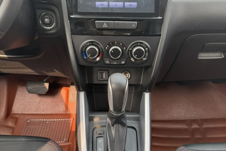 铃木 维特拉 2016款 1.4T 自动两驱精英型局部细节16