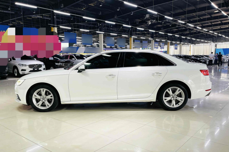 奥迪A4L 2017款 Plus 40 TFSI 时尚型车身外观6005